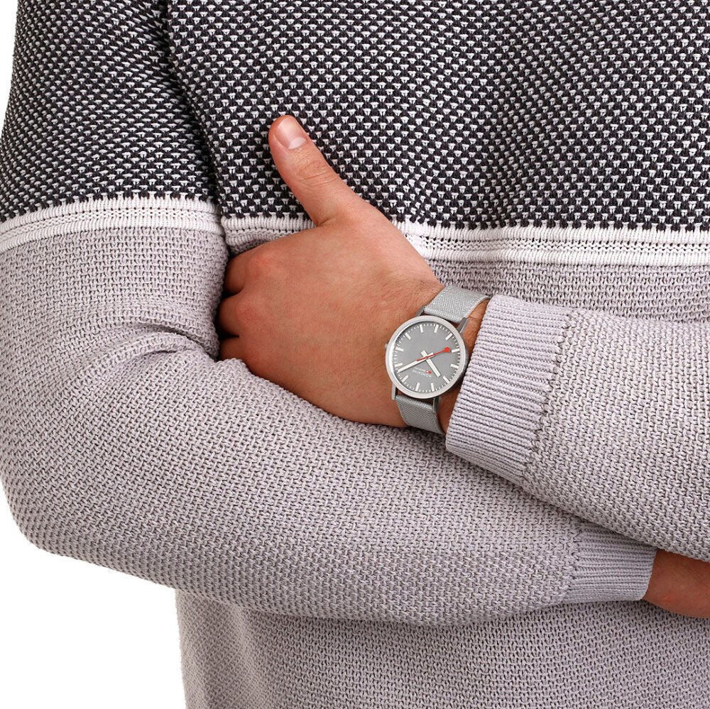 Mondaine Official Swiss Railways Classic Grey 40mm Watch - Image 8