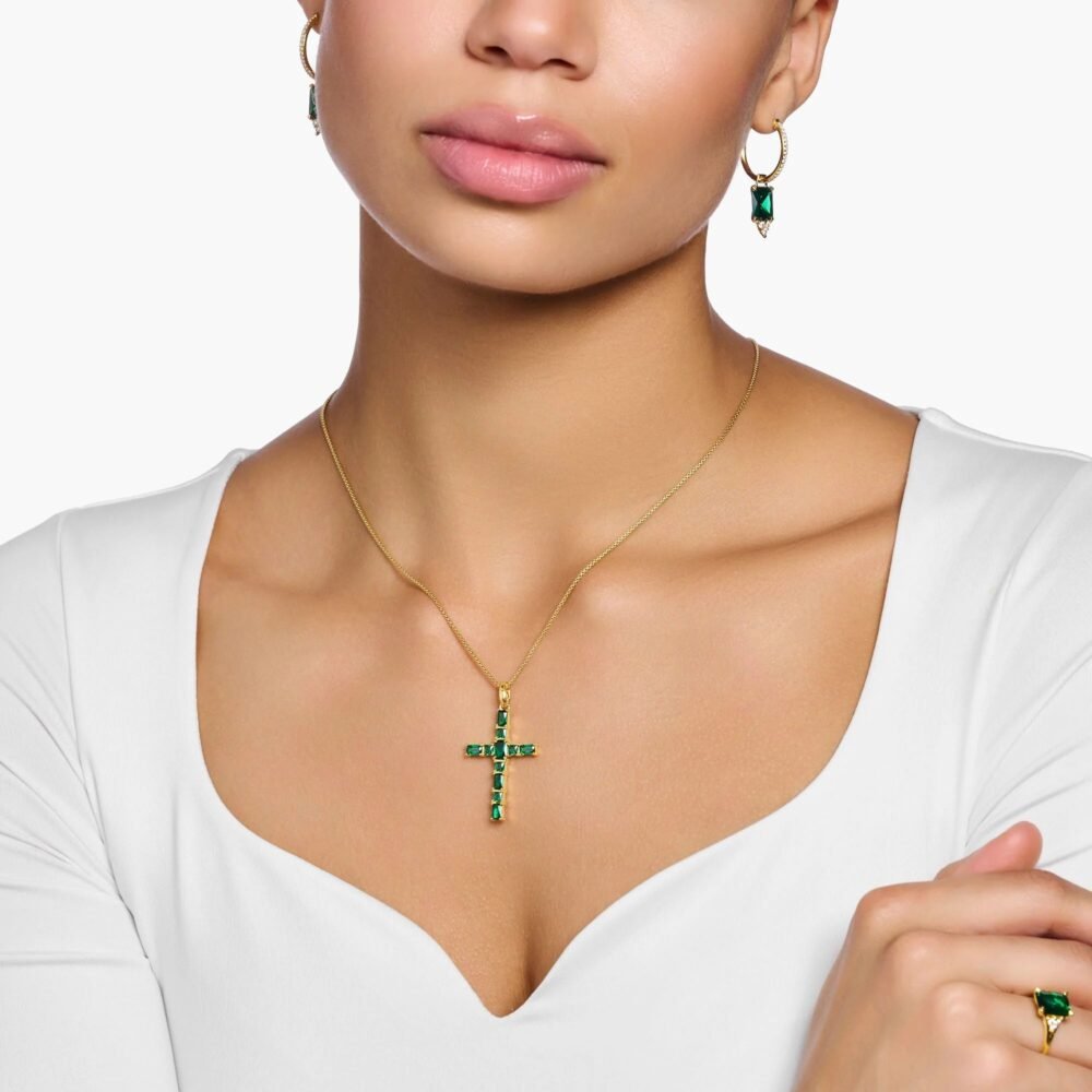 THOMAS SABO Heritage Green Cross Pendant - Image 4