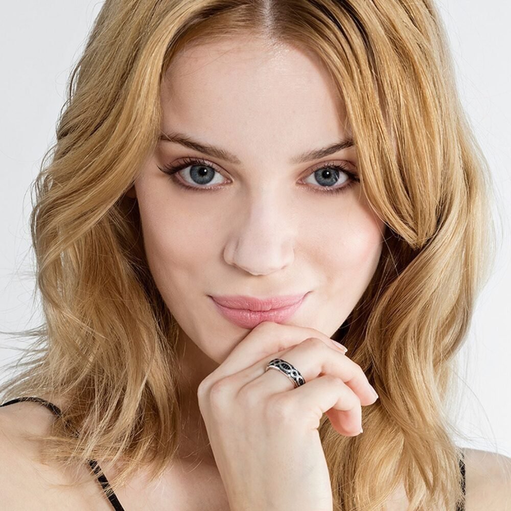 Thomas Sabo Love Knot Ring - Image 3